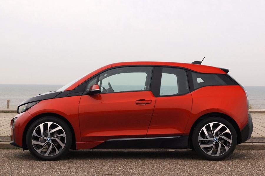  BMW i3 2014 года  (фото 235 из 240)